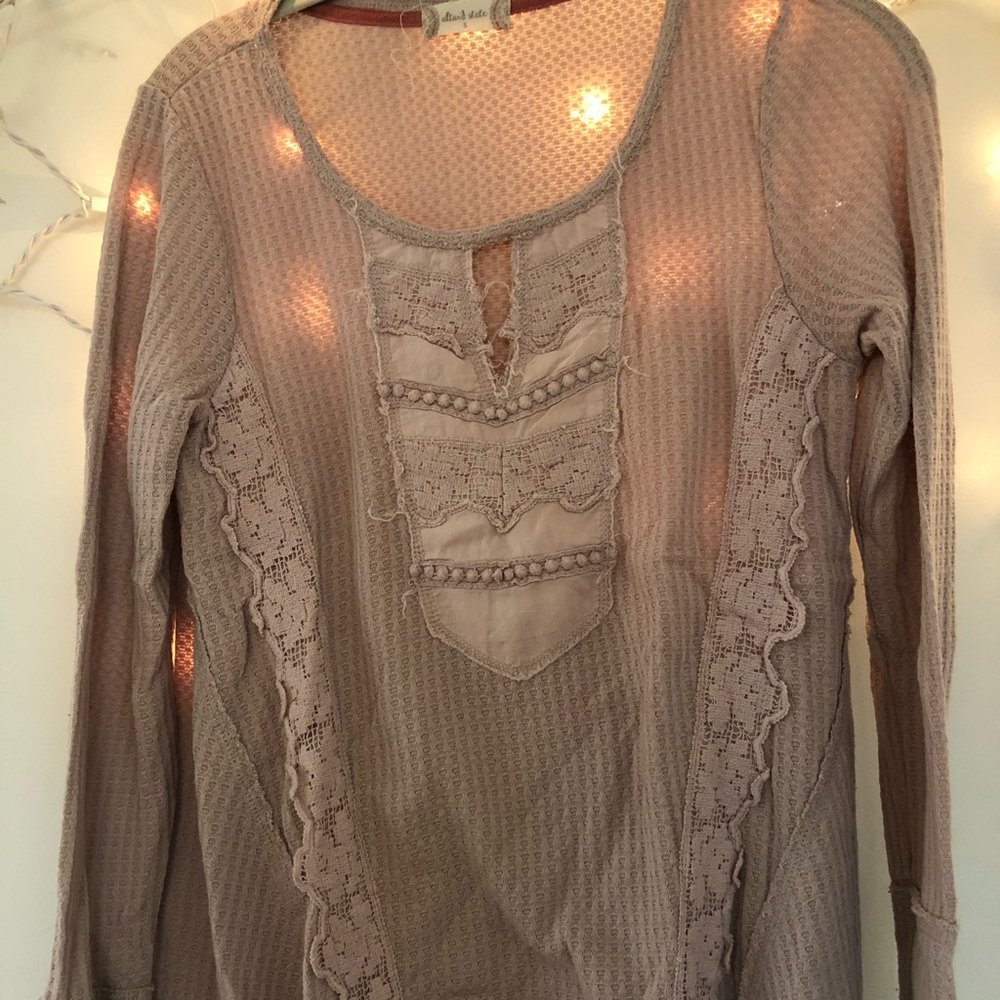 Altar’d State Dusty Rose Boho Top 🌸
